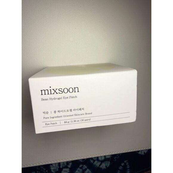 mixsoon Bean Hydrogel Eye Patch 84ml / 2.96 fl. oz / 30 Pairs - Picture 3 of 8